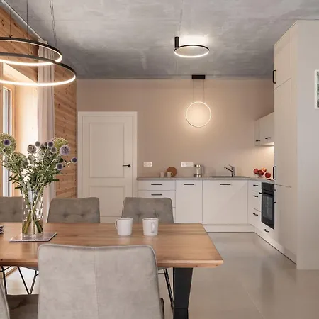 Zawidoki Hébergement de vacances Międzygórze